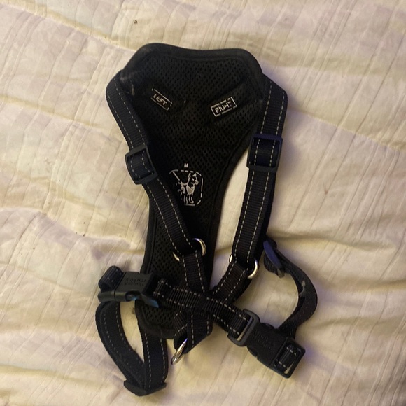 Medium dog harness,by boots and barley slightly. Used not abused.Good condition - Picture 1 of 5